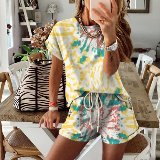 Women Set Summer Tie Dye Short Sleeve Top Shirt Loose And Biker Shorts Casual Two Piece Set Streetwear Outfits Tracksuits